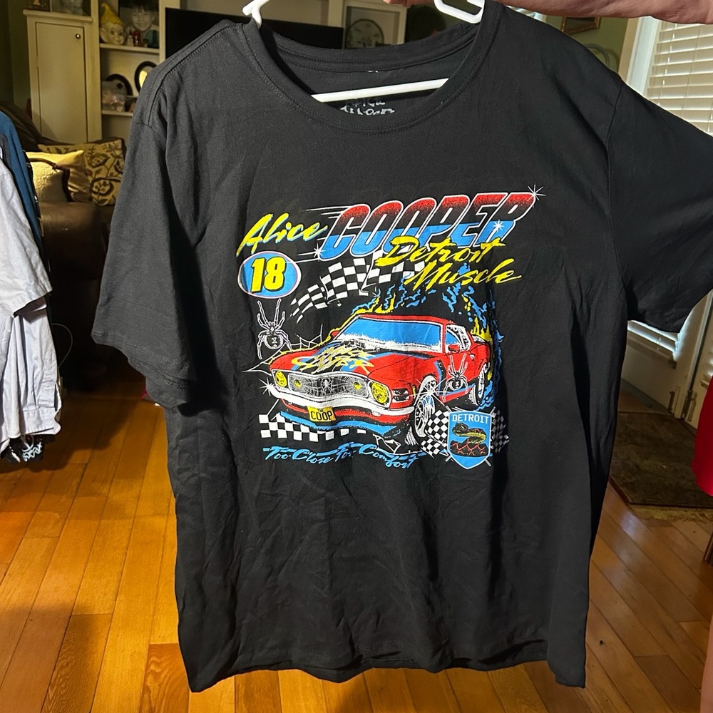 Alice Cooper Detroit Muscle Rock Graphic Concert T-Shirt